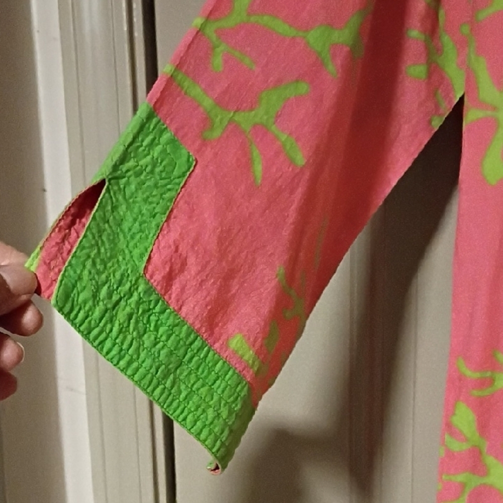 Top it off Tunic Woman Size S/M Pink and Green Tunic with Coral Pattern - Picture 3 of 7